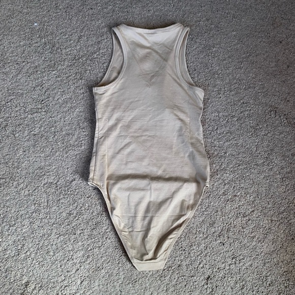 NWT Richer Poorer Stretch Modal V-Neck Bodysuit - Picture 7 of 12
